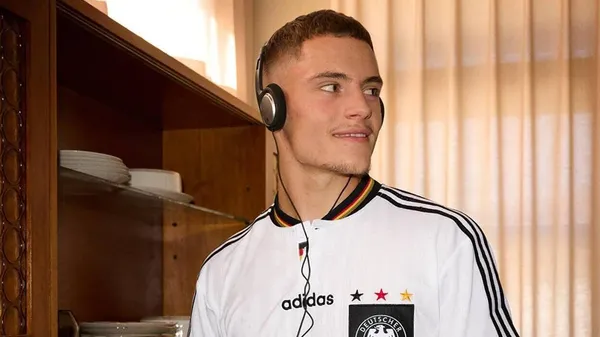 Девушку звезды Ливерпуля за 135 миллионов признали самой красивой: Алия ведет закрытый образ жизни