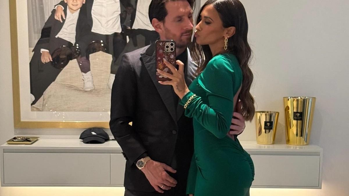 Королева серед секс-бомб вкрала серце Мессі – еротично підпалює океан в тоненьких трусиках