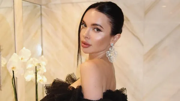 Бывшая Кравца в мини-шортах – оголенные ноги и дикая сексуальность на максимум