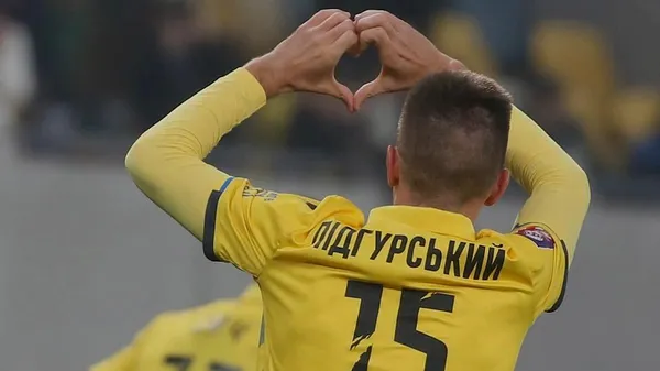 "На виїзд беру іконки та хрестик": капітан Руху міг працювати митником і мріє про Донбас Арену