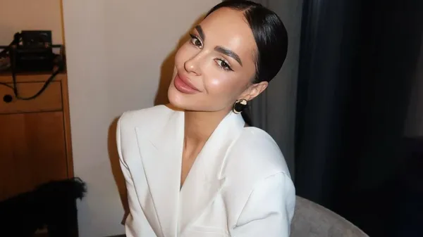 Таинственный подарок для любимой Шапаренко – цветы, от которых кружится голова