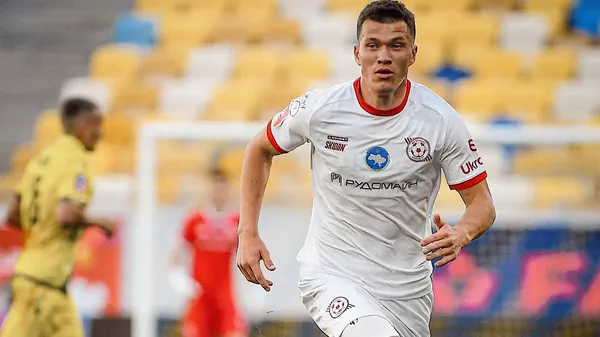 "Мій брат на фронті. Я святкував гол із його прапором": Твердохліб про сім'ю і перший мʼяч сезону