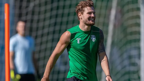 "Не позиціоную себе, як романтик": форвард УПЛ про симулянта №1, бізнес і Rolls-Royce