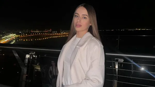 Колишня Бражка показала свого нового обранця – від кого отримує розкішні букети квітів