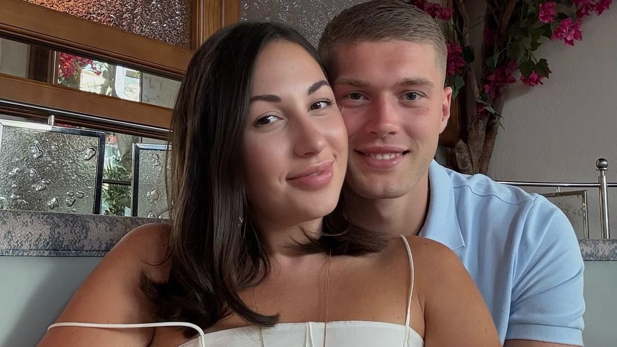 Довбик і чарівна дама розкриваються під прицілом камери – зловили найкрутіший ракурс