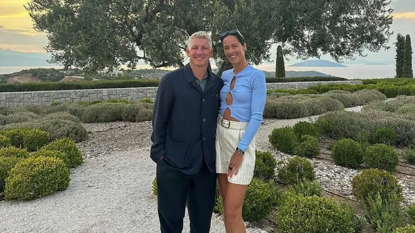 Швайнштайгер зруйнував шлюб з тенісисткою – його спалили за поцілунками з мамою однокласника сина