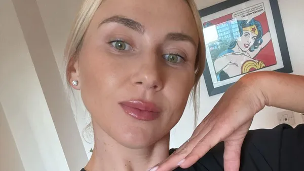 Українська тенісистка заручилася з тренером – Мудрик засвітився на її матчі