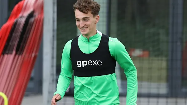 "Подавав штрафний з центру поля – влучив у "дев'ятку": хав Карпат про ЛЧ, Реал і 2 мільярди доларів