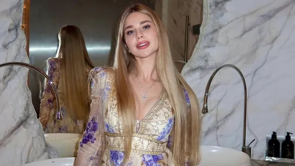 Кохана Забарного в сукні мрії – кадри, від яких перехоплює подих