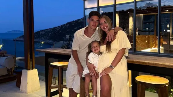 Судаковы очаровали магией семейного счастья на морском побережье – рай любви, нежности и тепла