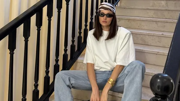 Біла сукня – як тиша в горах: кохана Дубінчака знову задає тон стриманому глянцю