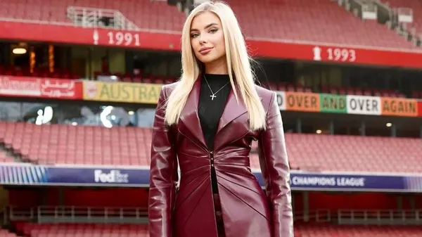 Мікрофон, камера, Савіна – модна спортивна телеведуча знову в центрі подій