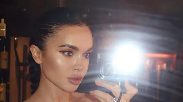 Огненная бывшая Кравца соблазнила фанов жарким поведением на отдыхе – солнце, море и страсть