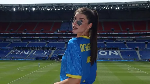 Пасія Очеретька блиснула розкішними формами в Туреччині – фани в захваті