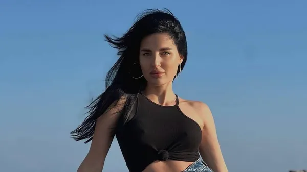 Третьякова відверто оголилася та похизувалася ідеальним тілом – пружний персик в центрі уваги