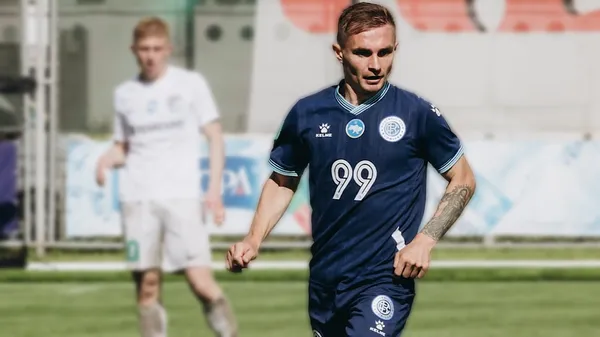 "Бажаний дохід – 10000 доларів": новачок УПЛ дебютував червоною карткою і слухає Монатіка