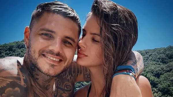 Ікарді святкує гол з оголеною Чіною біля басейну – не грав 281 день: "Нині ділимо це світло разом"