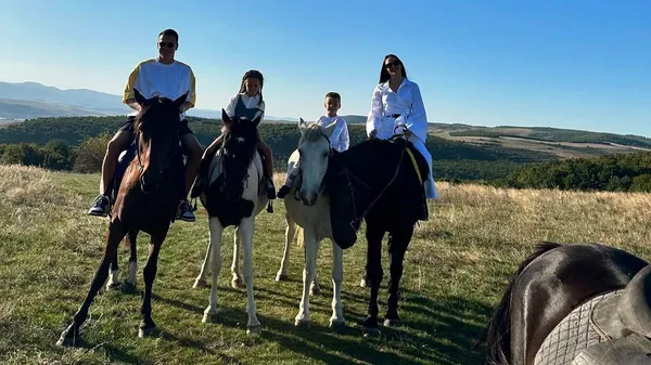 Донька Коноплянки святкує ювілей: Євген геніально згадав футбольну молодість – яка техніка