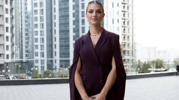 Харлан перехватывает дыхание в купальнике: фигура, стиль, максимум восхищения