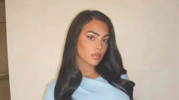 Мільярдера така не відпустить: Родрігес показала, чим тримає Роналду