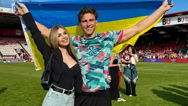 Забарний забрав неймовірну красуню в Париж: початок гарячої історії розбурхує мережу