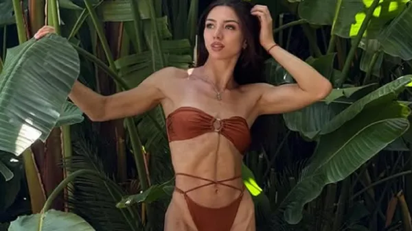 Телеведуча УПЛ закрила літнє міжсезоння в гарячому стилі: максимум вражень і мінімум фільтрів