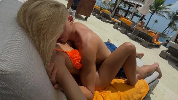 Дівчина зірки Барселони зняла білизну і показала все: засвітила принади – фігура не з цієї планети