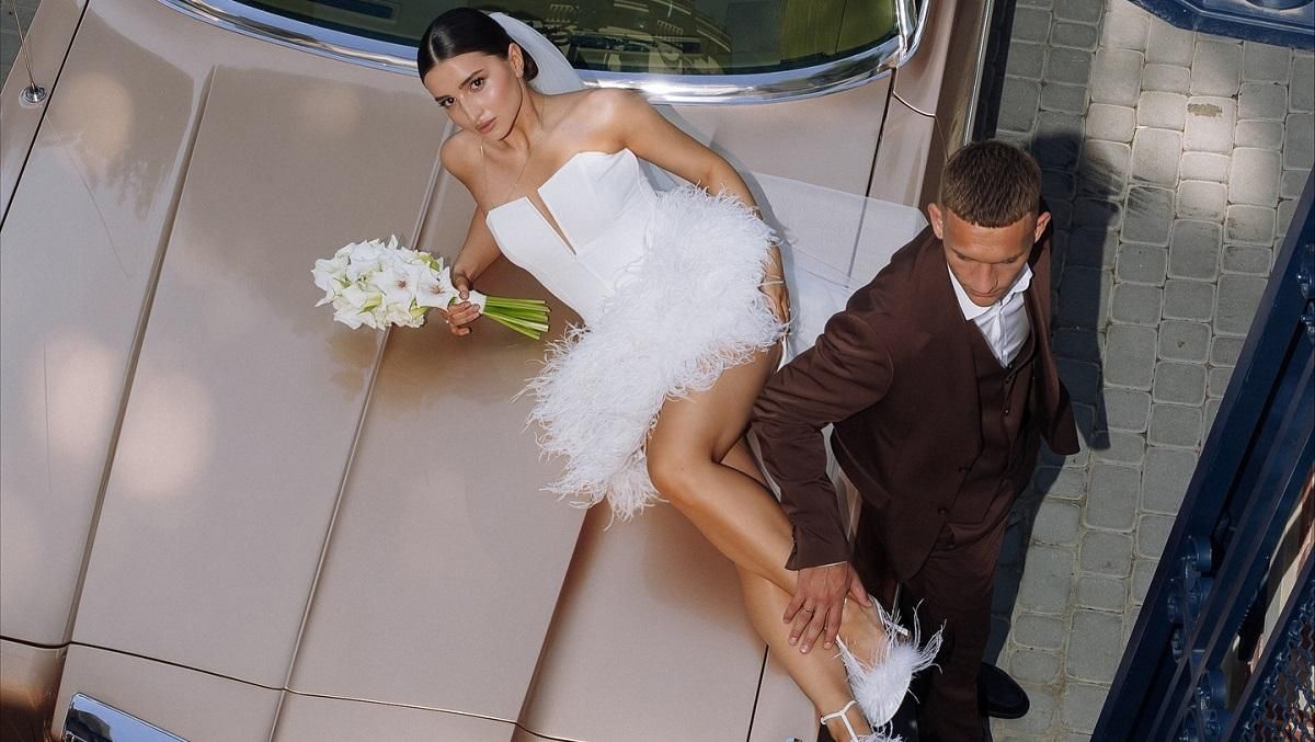 Украинский хавбек женился на огненной красавице – главный трансфер после смены 3 клубов УПЛ за год