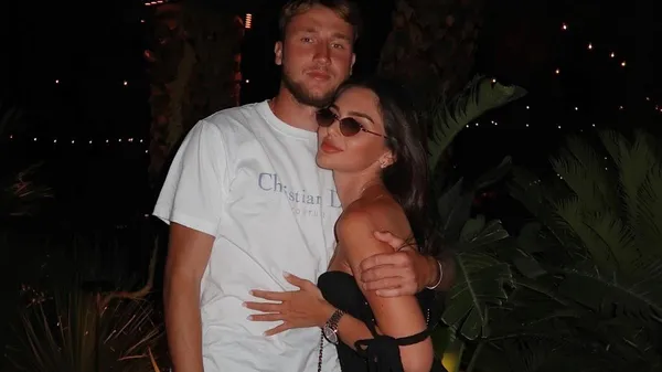 Ванат емоційно попрощався з Динамо, показавши рідкісні фото – його дівчині вистачає одного слова