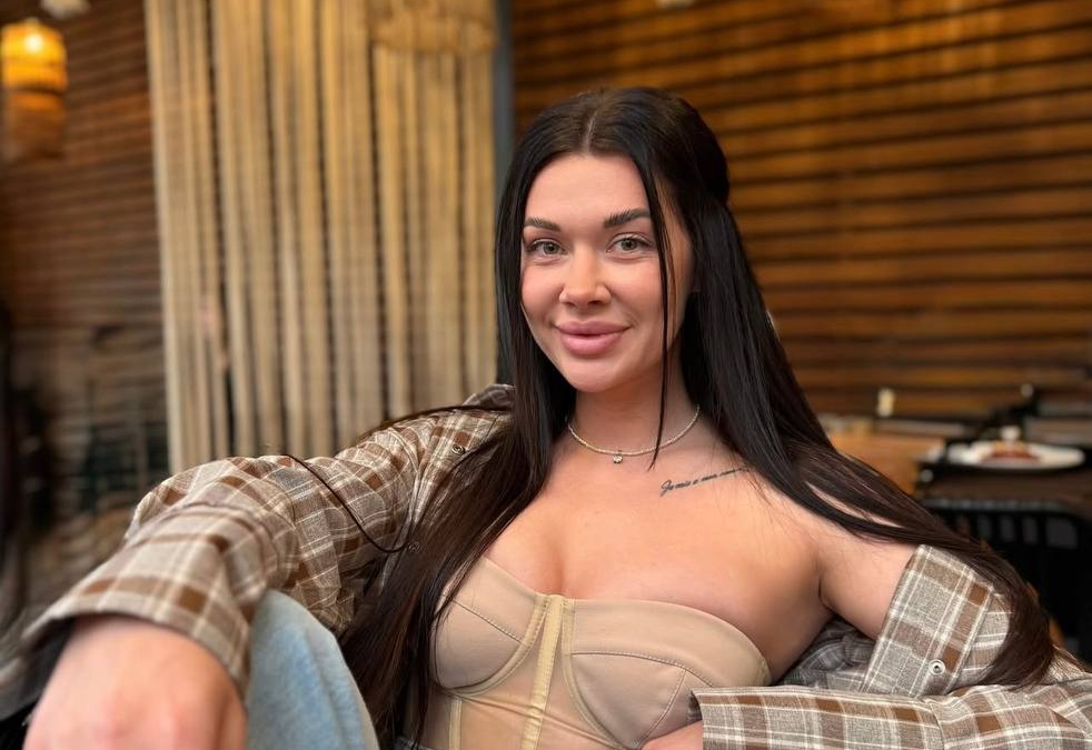 Пылкая муза Демченко презентовала свою сексуальность во всей красе – адское продолжение лета