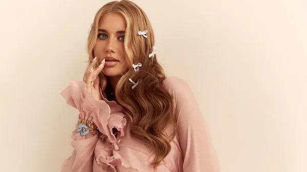 Судаков дебютував за Бенфіку, а дружина відверто реагує: "Від чоловіка залишилися лише фото"