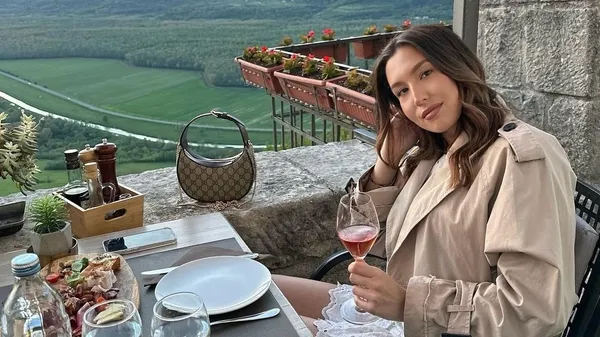 Ватерполістка стала першою футбольною коментаторкою з подачі легенди: "Одна з найсексуальніших"