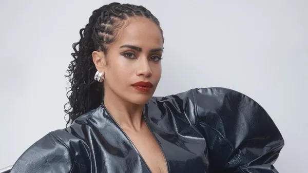 Зіркова футболістка дебютувала на подіумі Тижня моди в Парижі: такого ще ніколи не було