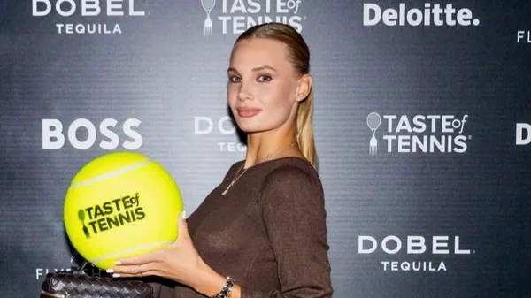 Ястремська підкорила Великий китайський мур: розкіш та насолода в одному кадрі