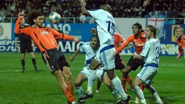 Свой среди чужих: трагикомедия автоголов в битвах "Шахтера" и "Динамо"