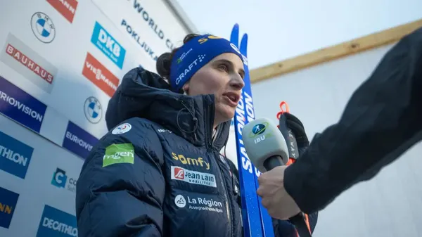 Кредитка, розкол і втеча: тренер-зірка залишає французький біатлон через "токсичну" атмосферу