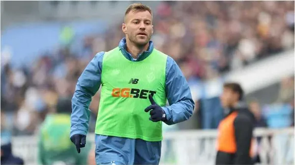 Легенду за борт? Відомий тренер не зрозумів, чому Ребров "забув" про Ярмоленка