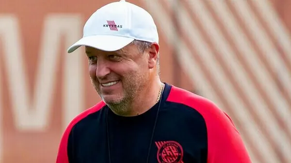 Вернидуб жорстко відповів Шовковському: 'Перестаньте нити про суддів і подивіться на себе'