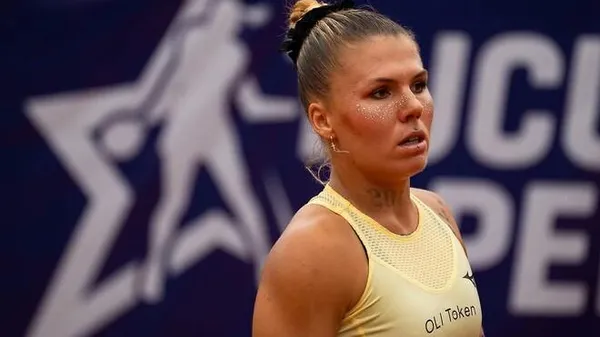 Итальянка сдалась: Олейникова шагает в четвертьфинал в Аргентине, не доиграв матч