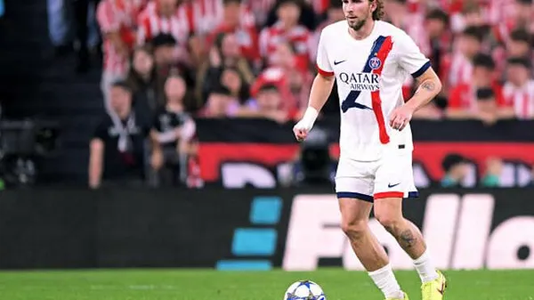 Незручний дебют: Забарний та росіянин Сафонов вперше зіграли разом за ПСЖ. І це було... нудно