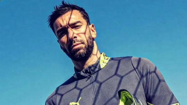 Рукавички на цвях: творець дива Євро-2016 йде з футболу