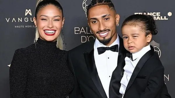 Мечты сбываются, если твоя жена смелее тебя: форвард "Барсы" получил подарок, на который сам не решался