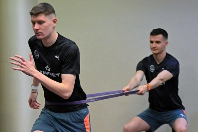 Шахтер в Кракове: автобусный марафон, таинственная "активация" и финальный бой с "Риекой"