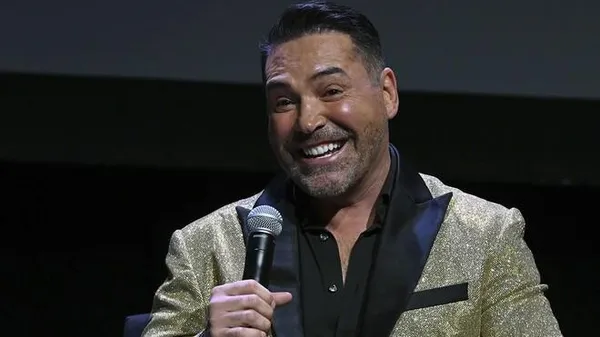 «Оскар» за нахабство: Де Ла Хойя викреслив Усика з топ-2 боксерів світу заради «свого» хлопця