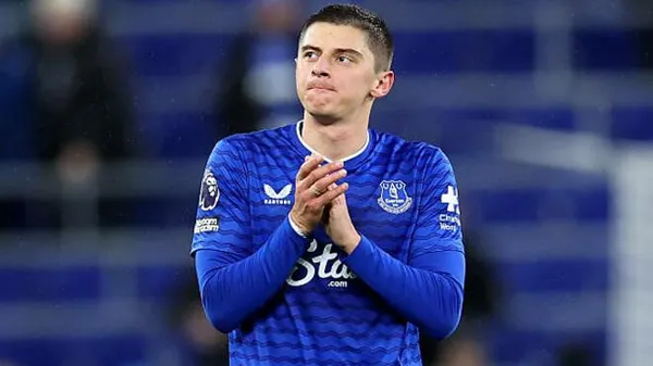 Миколенко в восторге: "Я кайфую, когда он делает из меня фишку на тренировке"