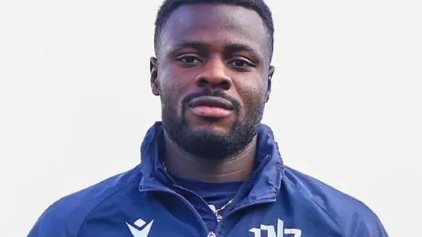 Дорога в Шахтар через середній палець: лідер ЛНЗ знайшов оригінальний спосіб попрощатися з клубом