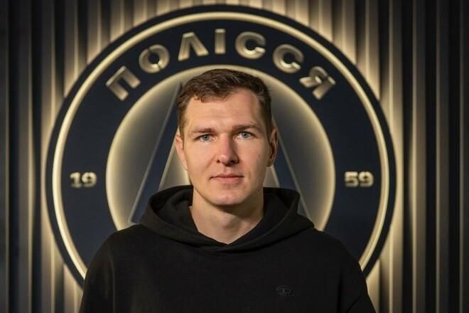 Коли воротар – головна зірка: Волинець отримав майже диктаторську підтримку фанатів Полісся