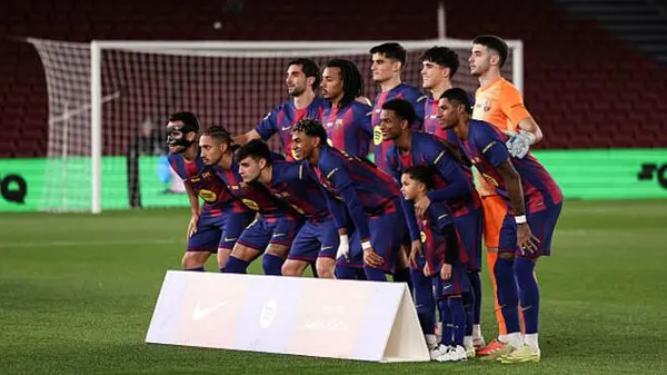 Рафінья-шоу на "Монжуїку": "Барселона" відправляє "Реал" у семиочковий нокдаун