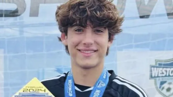 Мрія, яку вкрав рак: 17-річна зірка футболу програв свій головний матч