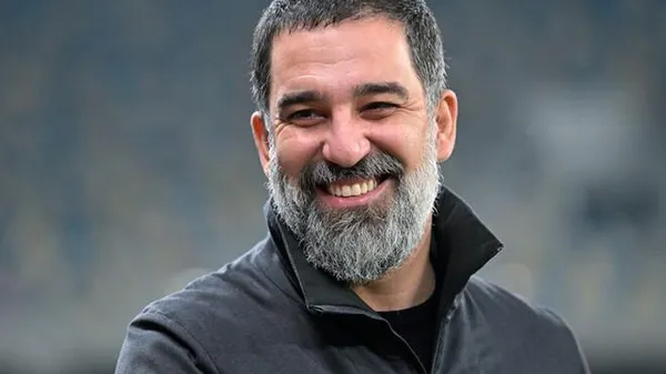 Туран разгромил соперника, забрал лидера у конкурента и тонко потроллил журналистов